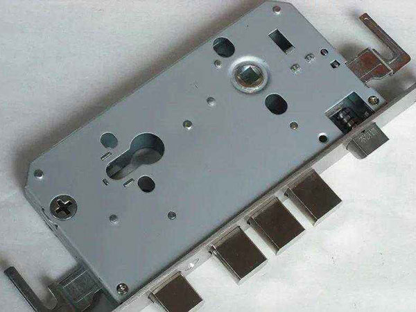 泉州24小时上门开锁公司